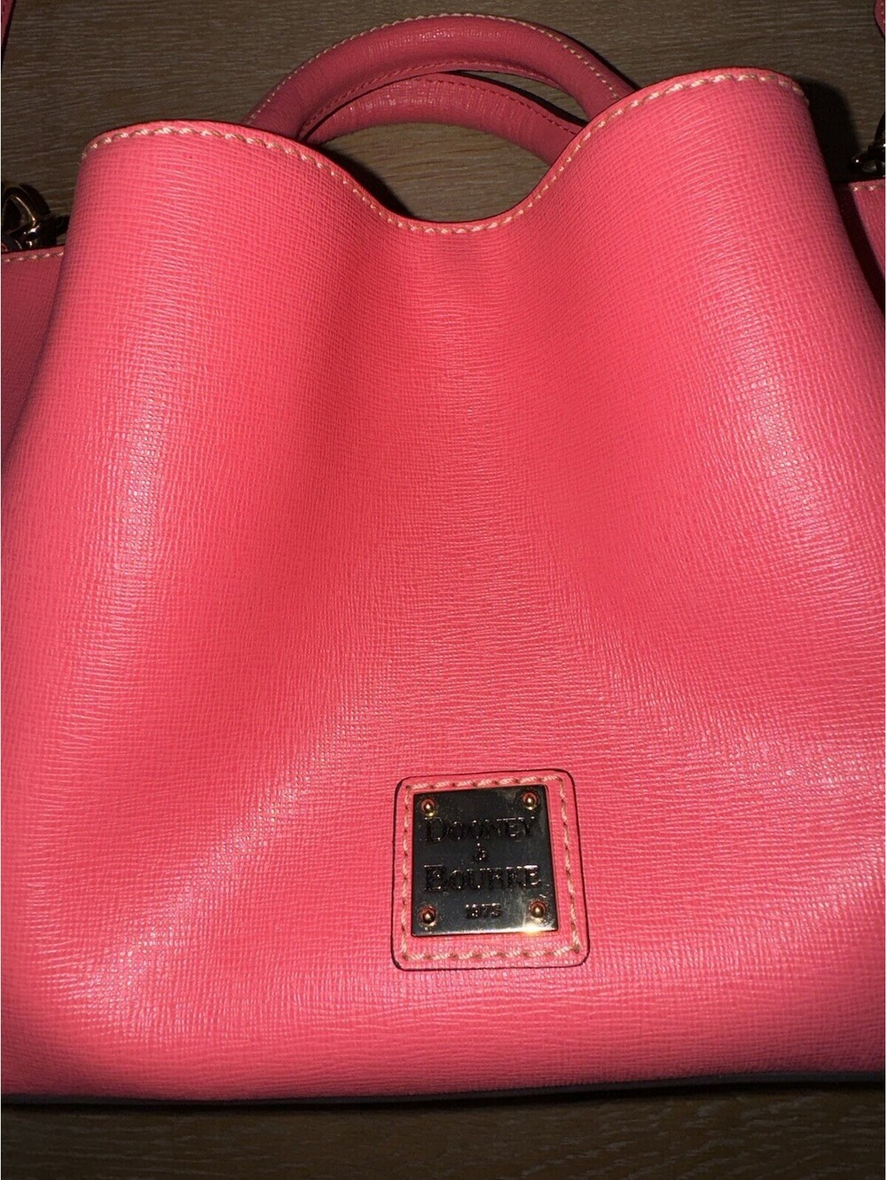 Dooney and Bourke Saffiano Leather Barlow Satchel Bag Pink Gold Hardware - Picture 2 of 9